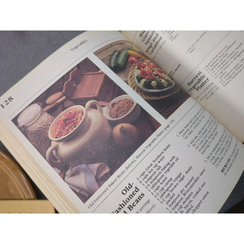 1987 Introduction To Cooking With The Amana Radarange Microwave Oven PB Cookbook